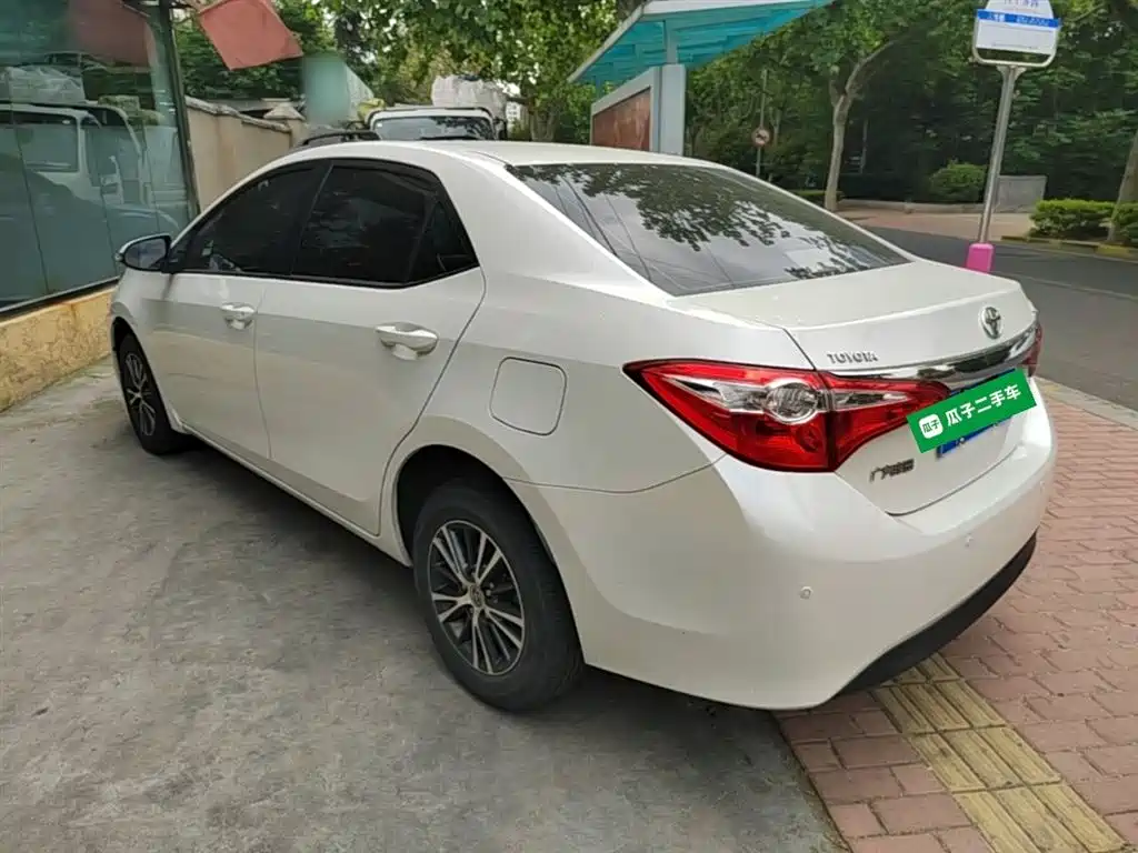 Toyota Levin 2014 1.6G CVT Elite Edition фото 5