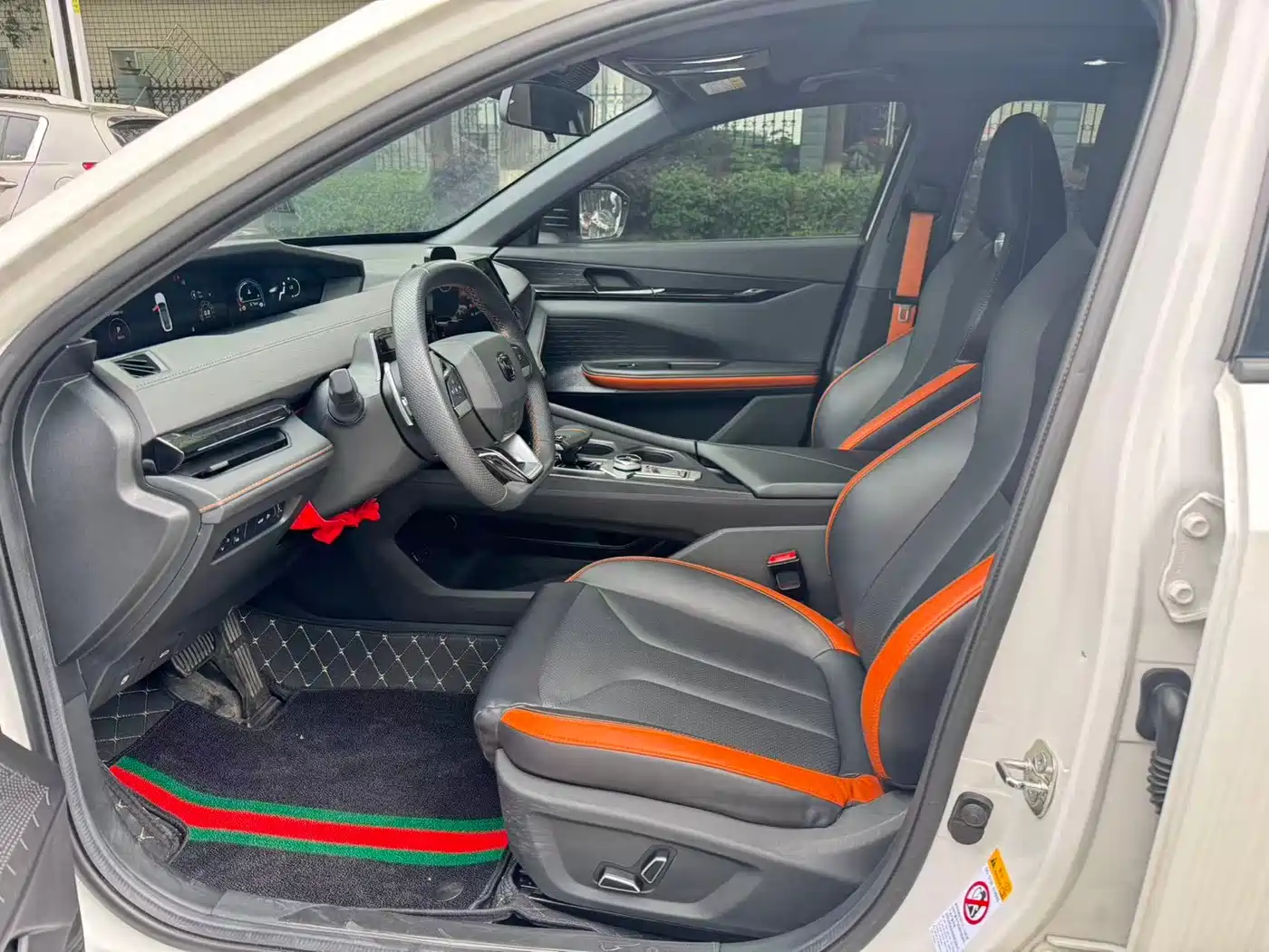 CHANGAN UNI-V
