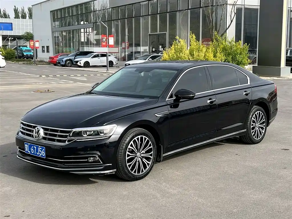 Volkswagen Phideon 2018 Facelift 380TSI FWD Business