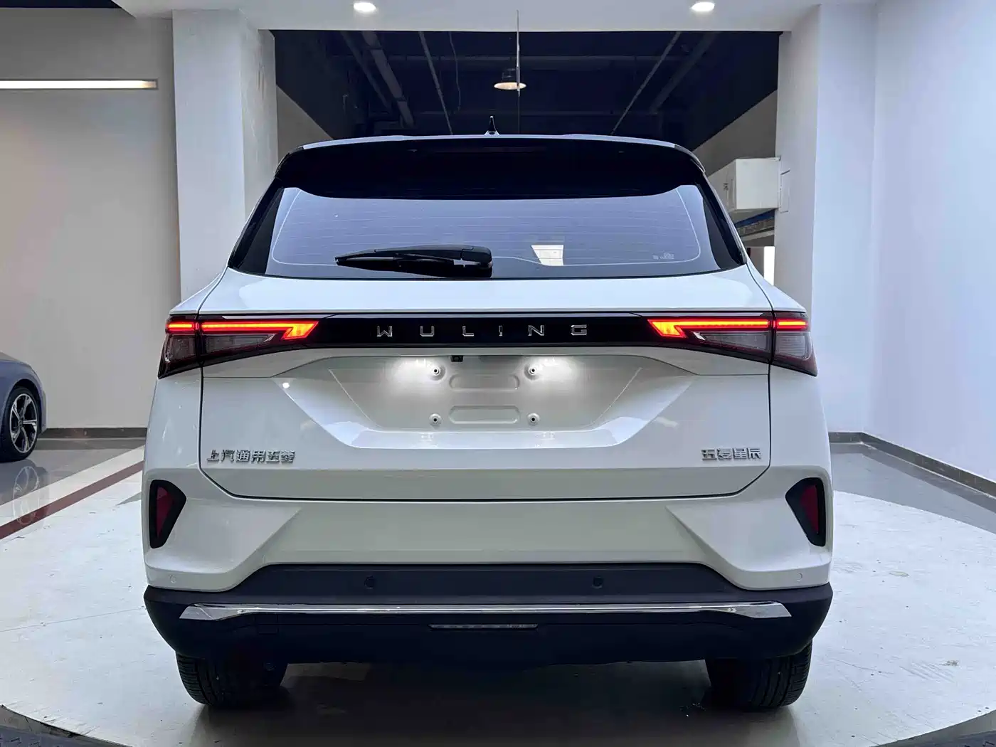Wuling Motors Wuling Xingchen 2022 2021 1.5T CVT Stellar Edition