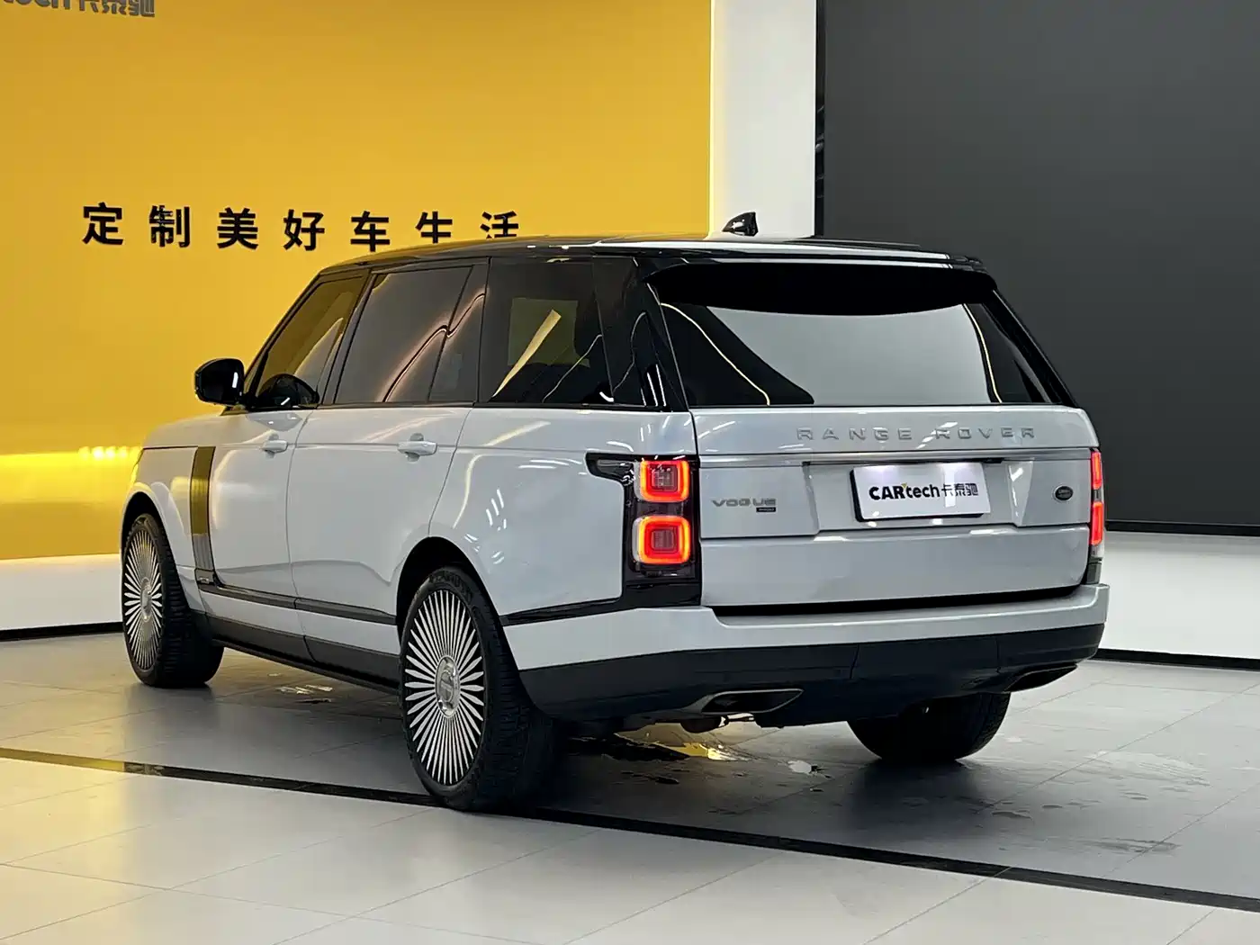 Фото 4 - Land Rover Range Rover