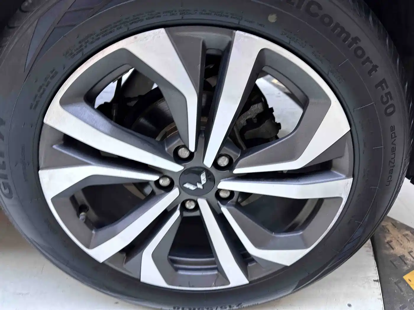 Wuling Motors Wuling Xingchen 2022 2021 1.5T CVT Stellar Edition