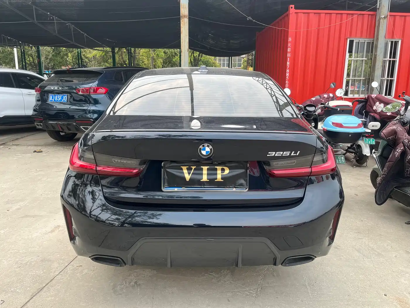 BMW 3 Series 2023 325Li M Sport Black Night Package фото 5