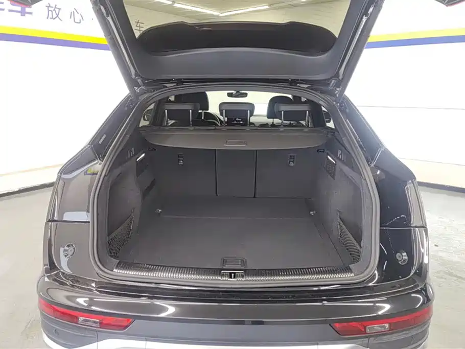 Audi Q5L Sportback 2022 2021 40 TFSI Luxury