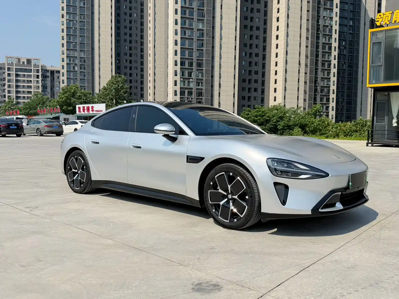 Xiaomi Auto Xiaomi SU7 2024 RWD Standard Founder's Edition фото 3
