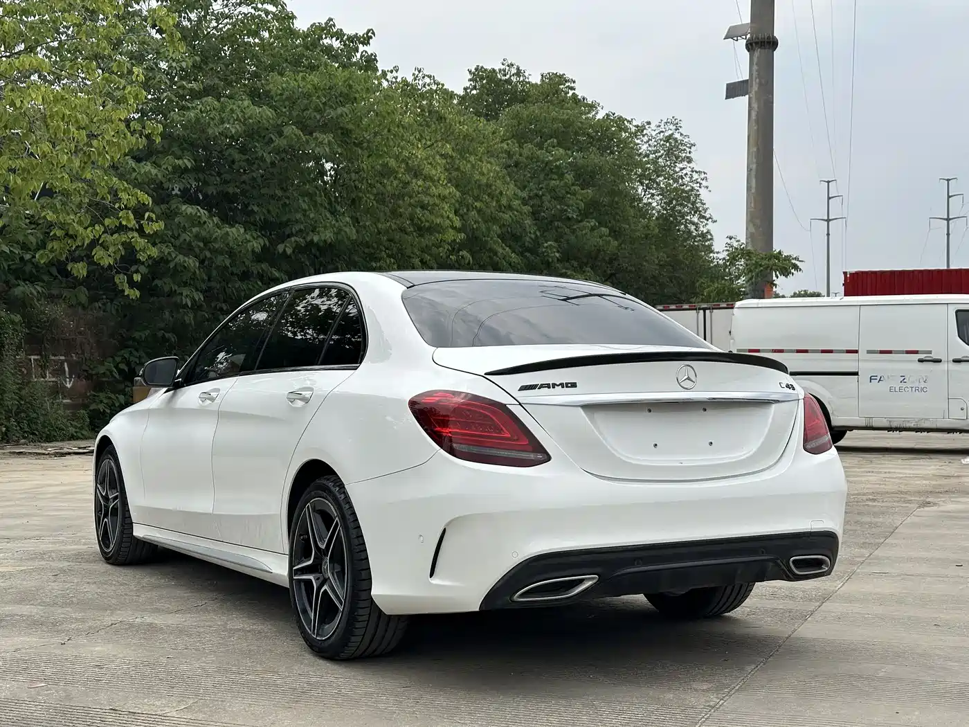 Mercedes-Benz C-Class 2021 C 260 L Sport Starry Exclusive Edition фото 5