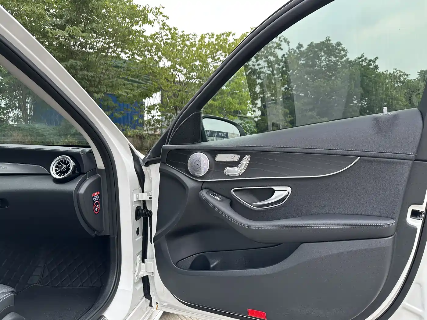 Mercedes-Benz C-Class 2021 C 260 L Sport Starry Exclusive Edition фото 9