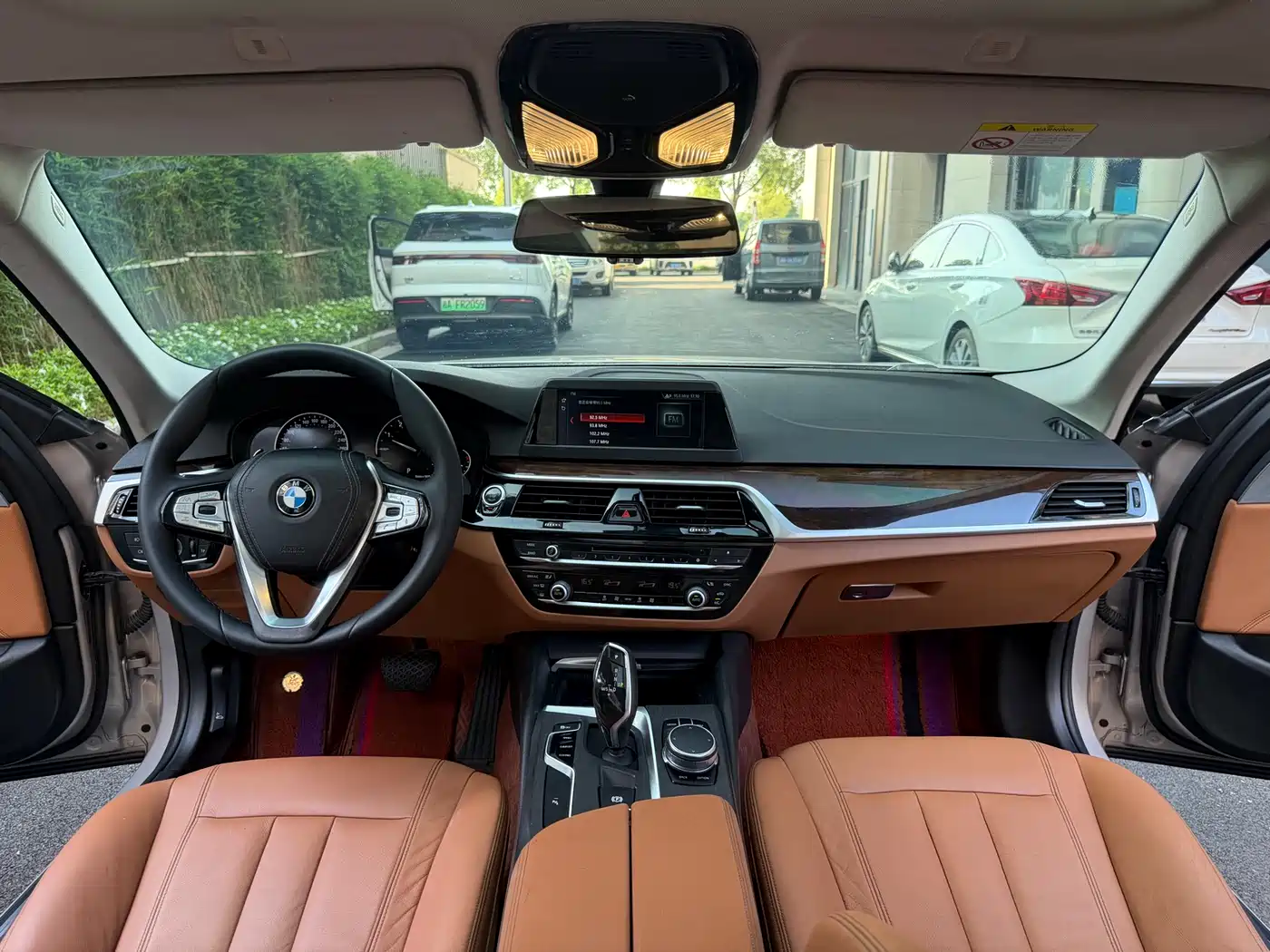 BMW 5 Series 2018 528Li Launch Special Edition фото 10