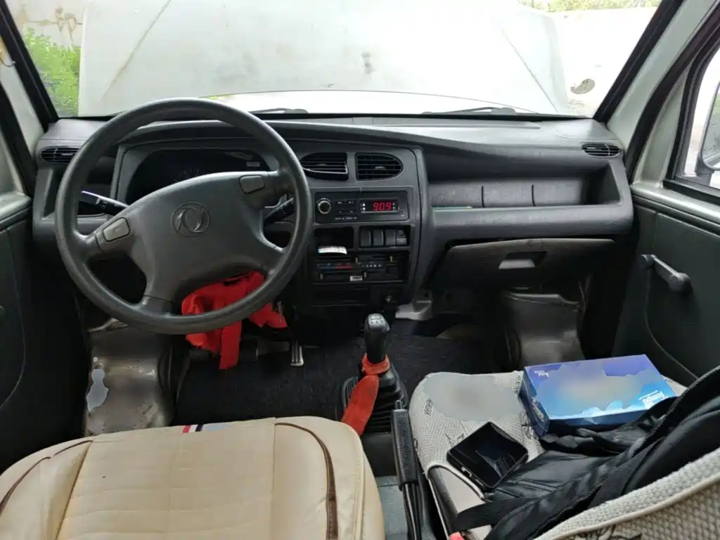 Dongfeng Xiaokang K17 2015 2009 1.0L Base Model AF10-06