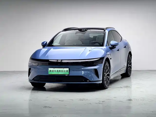 ZEEKR 007GT 2025