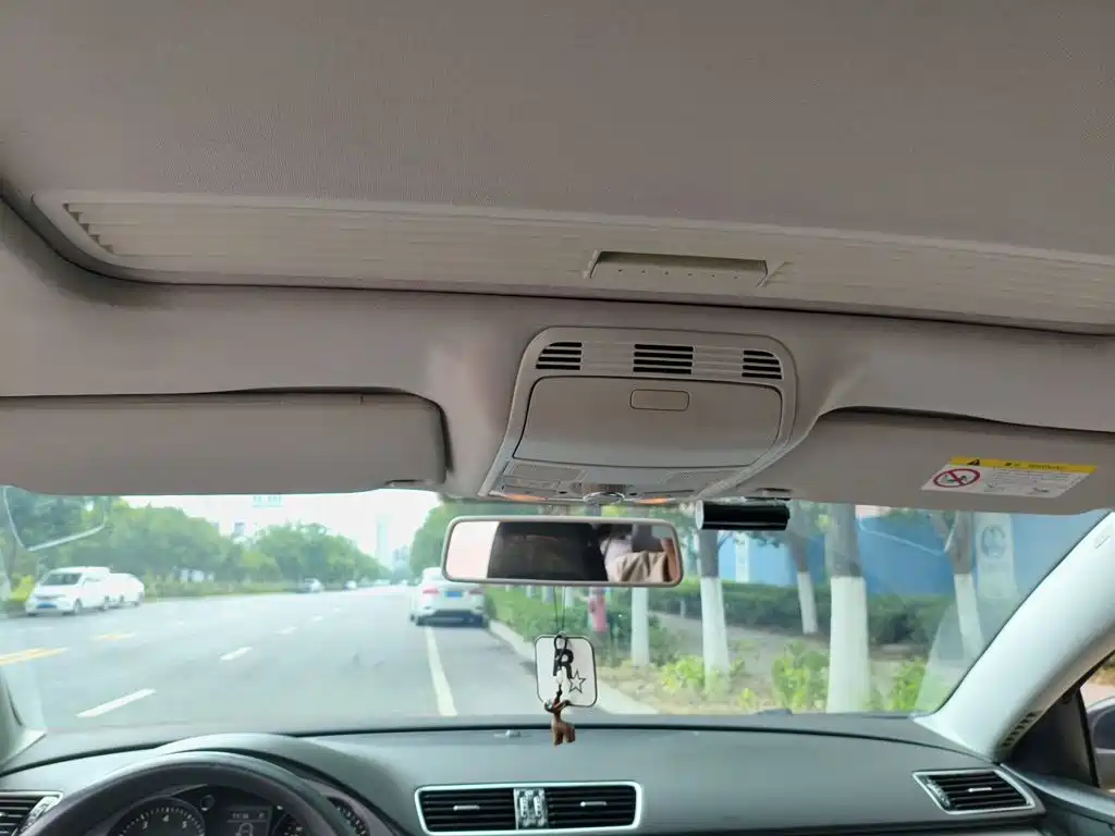 صورة 15 - Volkswagen Magotan