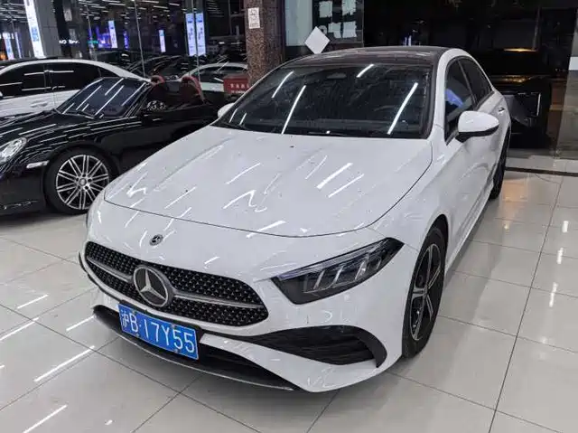 Mercedes-Benz A-Class 2024 A 200 L Fashion Edition