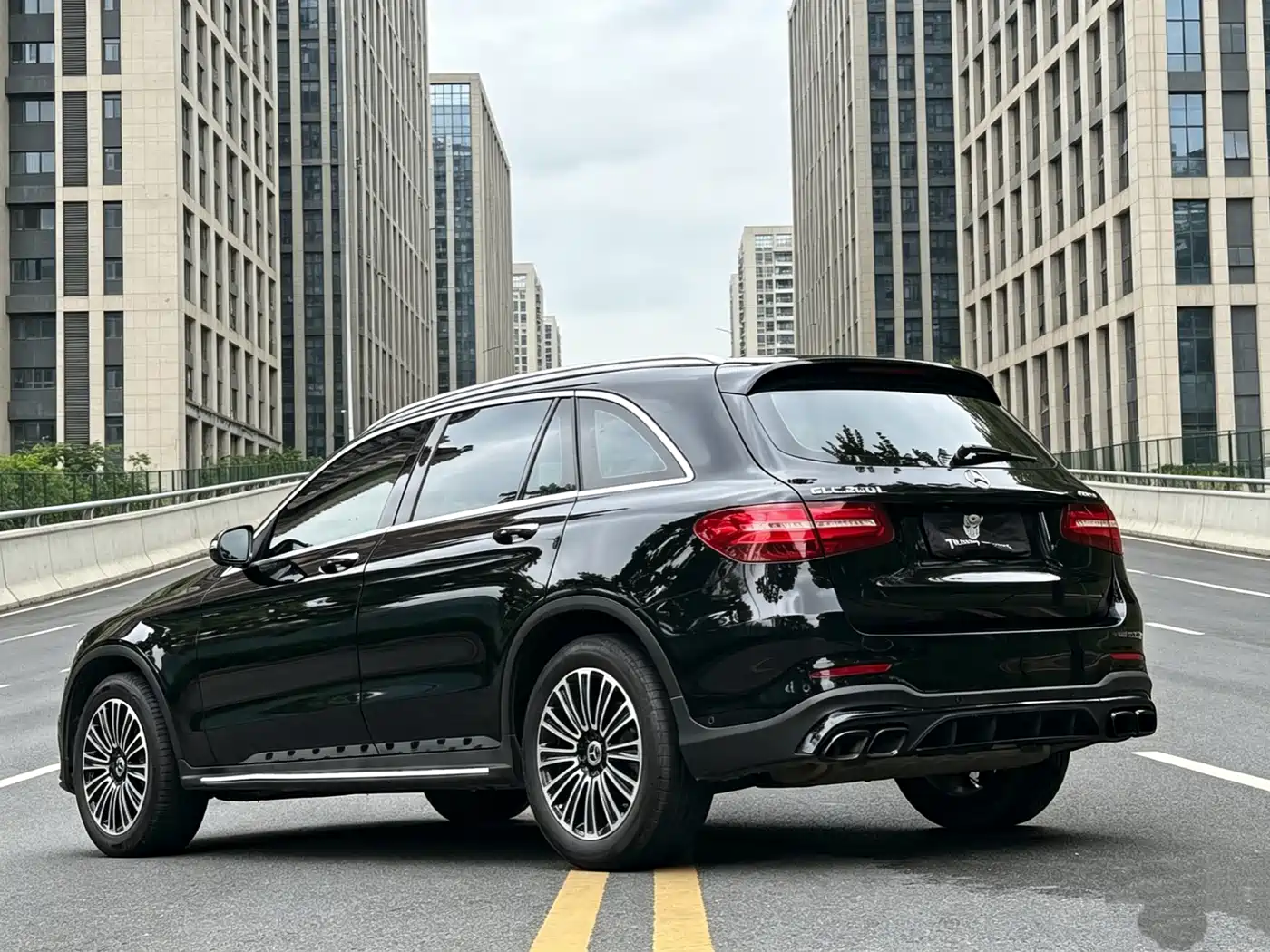 Mercedes-Benz GLC 2019 GLC 260 4MATIC Dynamic фото 4
