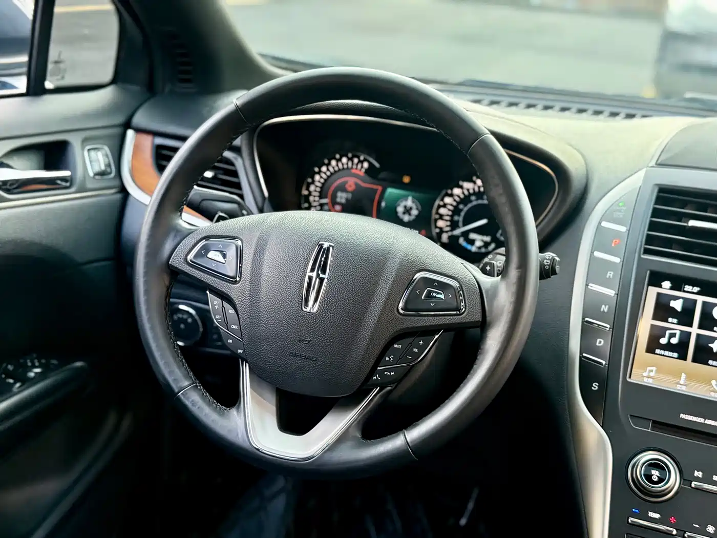Lincoln MKC 2018 2018 2.0T FWD Elegance Edition