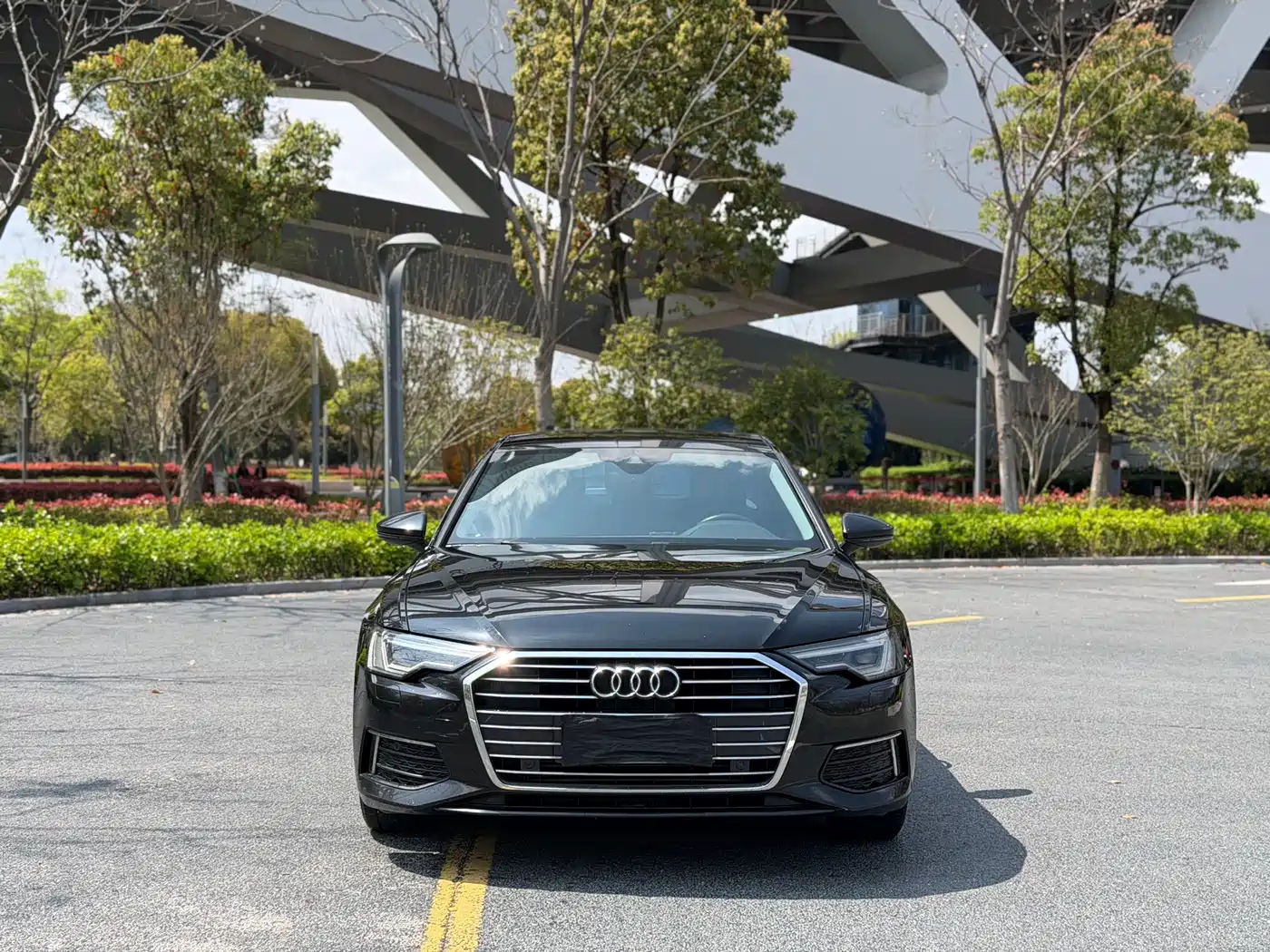 Audi A6L 2021 40 TFSI Luxury Elegance фото 2
