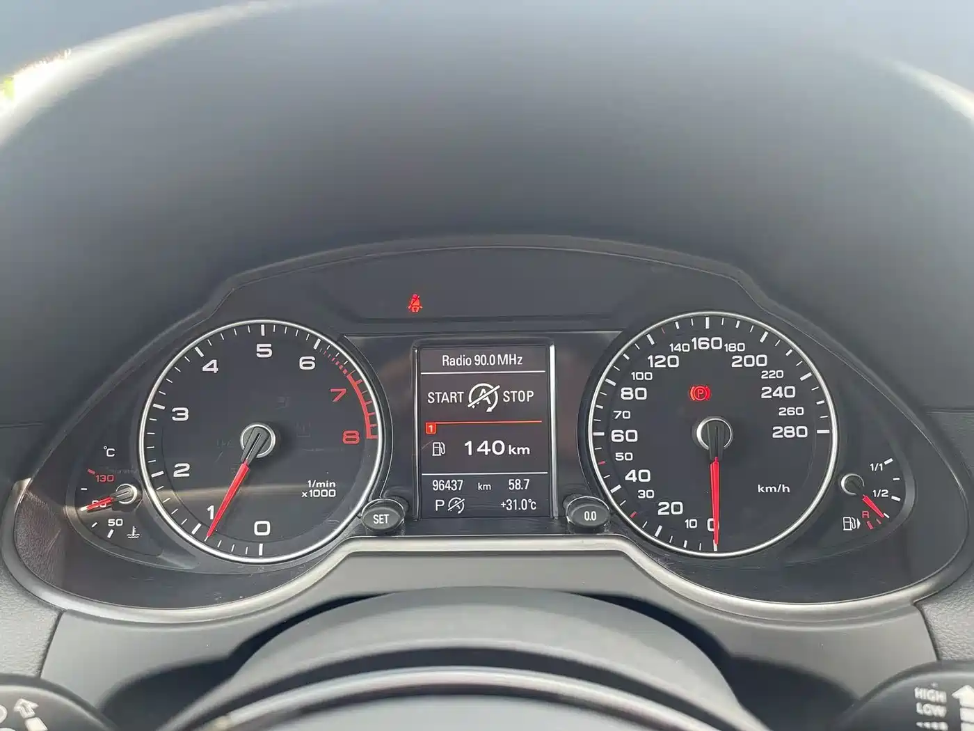 Audi Q5 2017 Plus 40 TFSI Technology фото 26
