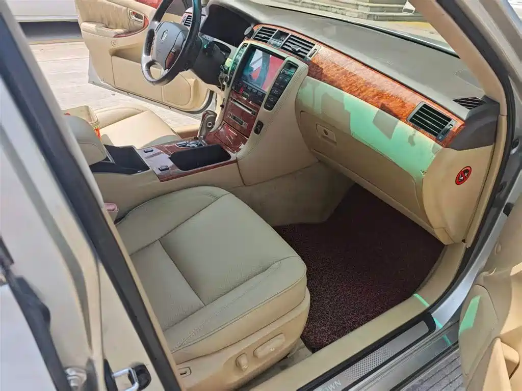 Toyota Crown 2009 2.5L Royal Special Enhanced Edition фото 9