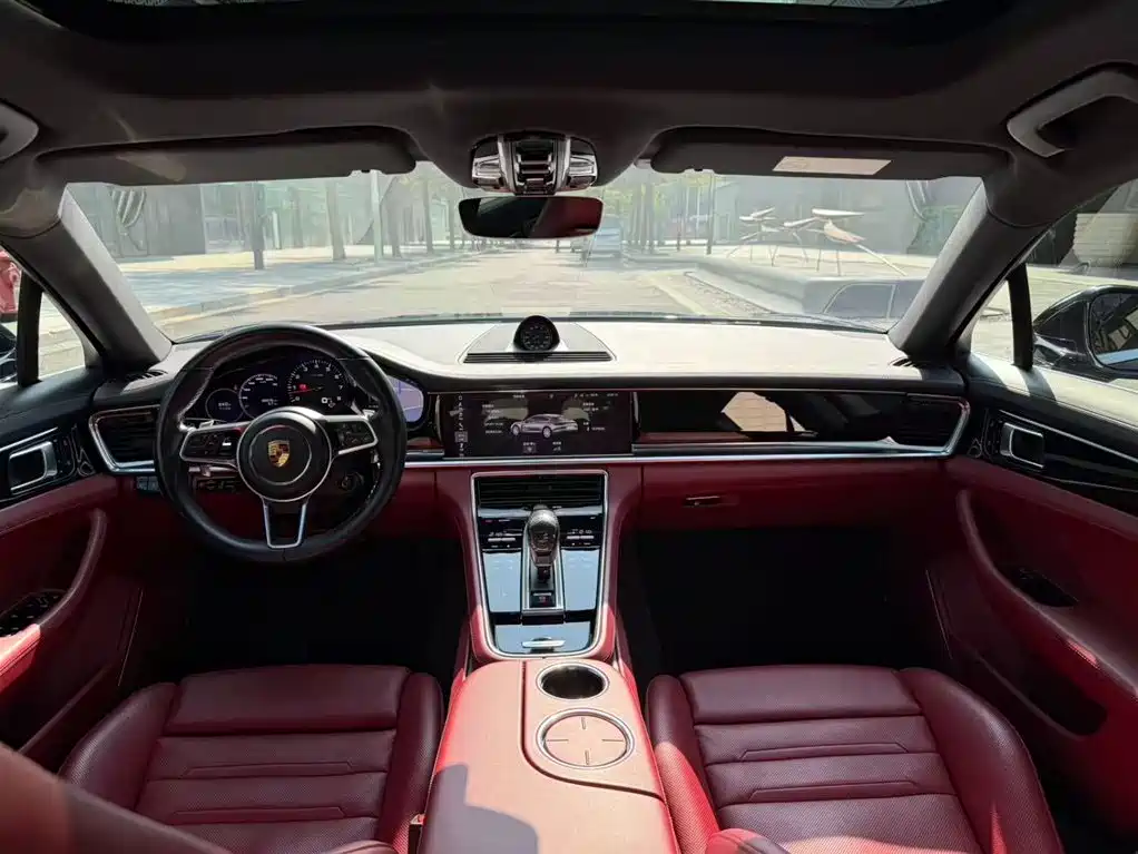 Porsche Panamera 2019 Panamera 4 Executive Long Wheelbase 2.9T фото 10