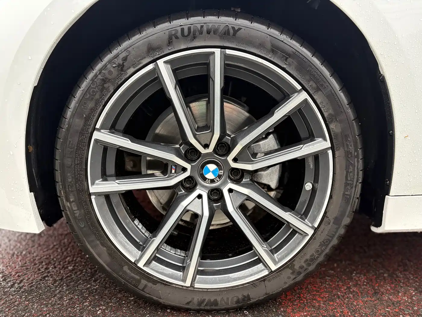 BMW 3 Series 2023 320Li M Sport Package фото 15
