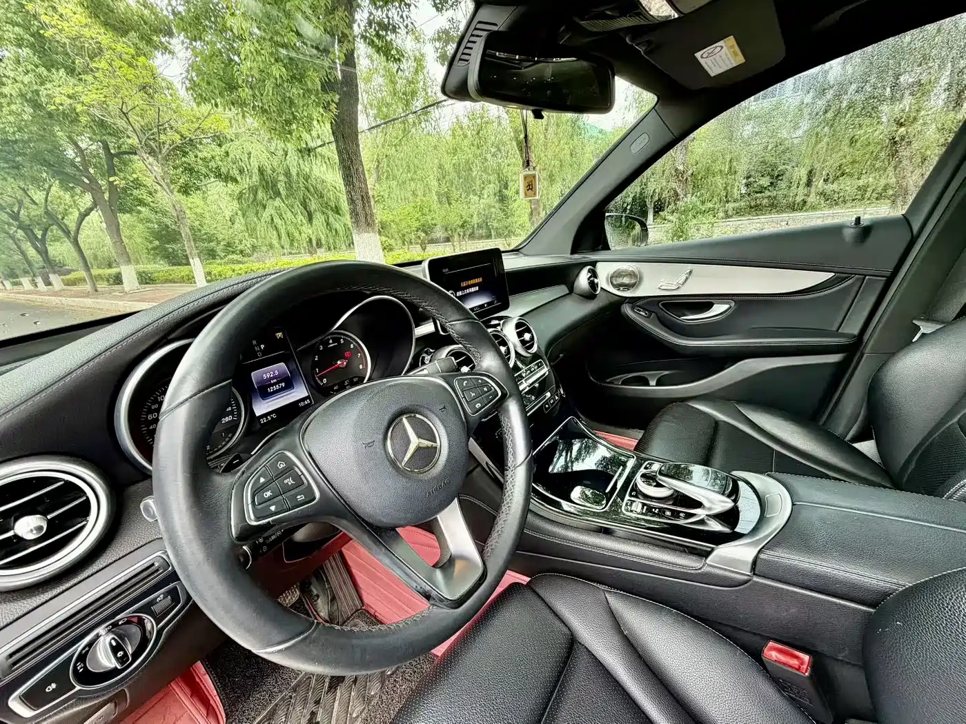 Mercedes-Benz GLC 2016 GLC 200 4MATIC фото 4