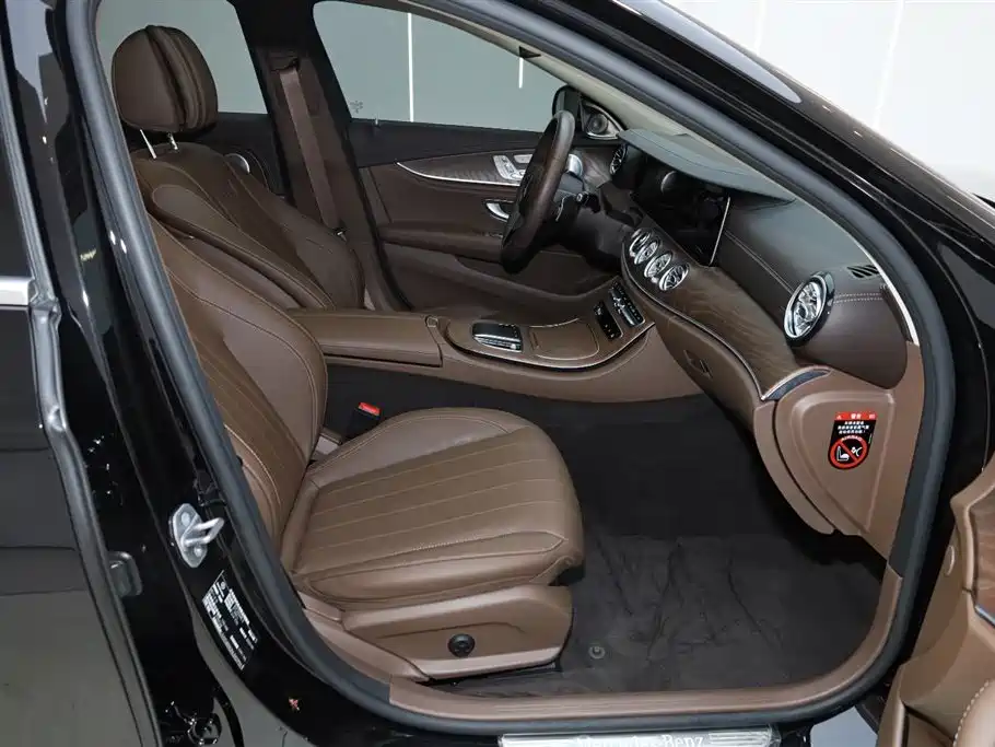 Mercedes-Benz E-Class 2022 Model Facelift III E 300 L Fashion фото 15