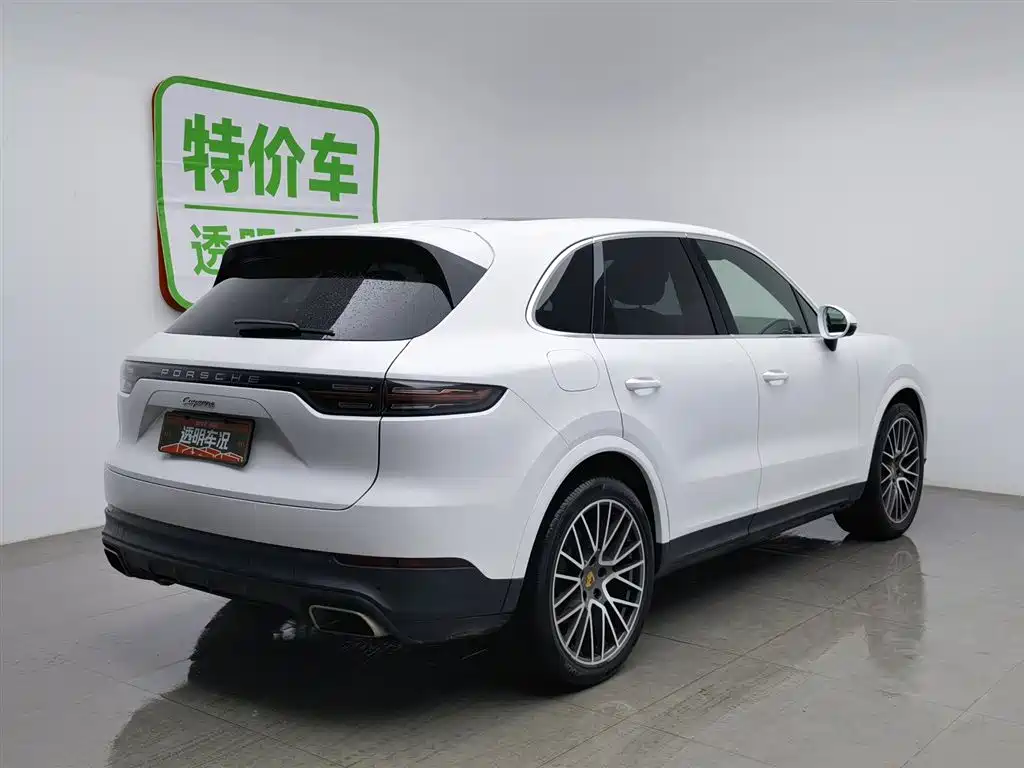 Porsche Cayenne 2018 Cayenne 3.0T фото 2