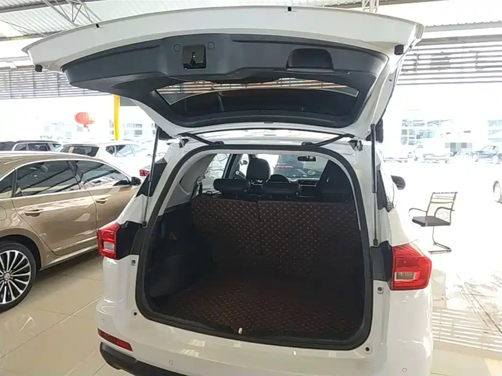 Haval M6 2019 1.5T DCT 2WD Elite Type China VI фото 19