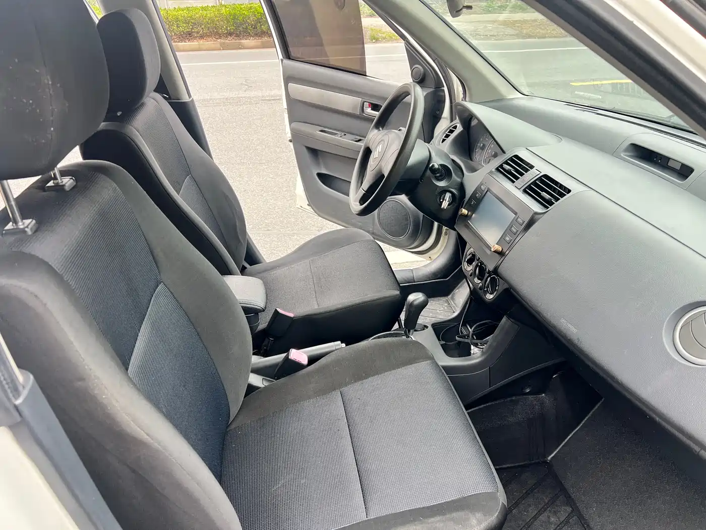 Suzuki Swift 2012 2011 Model 1.5L Automatic Sport