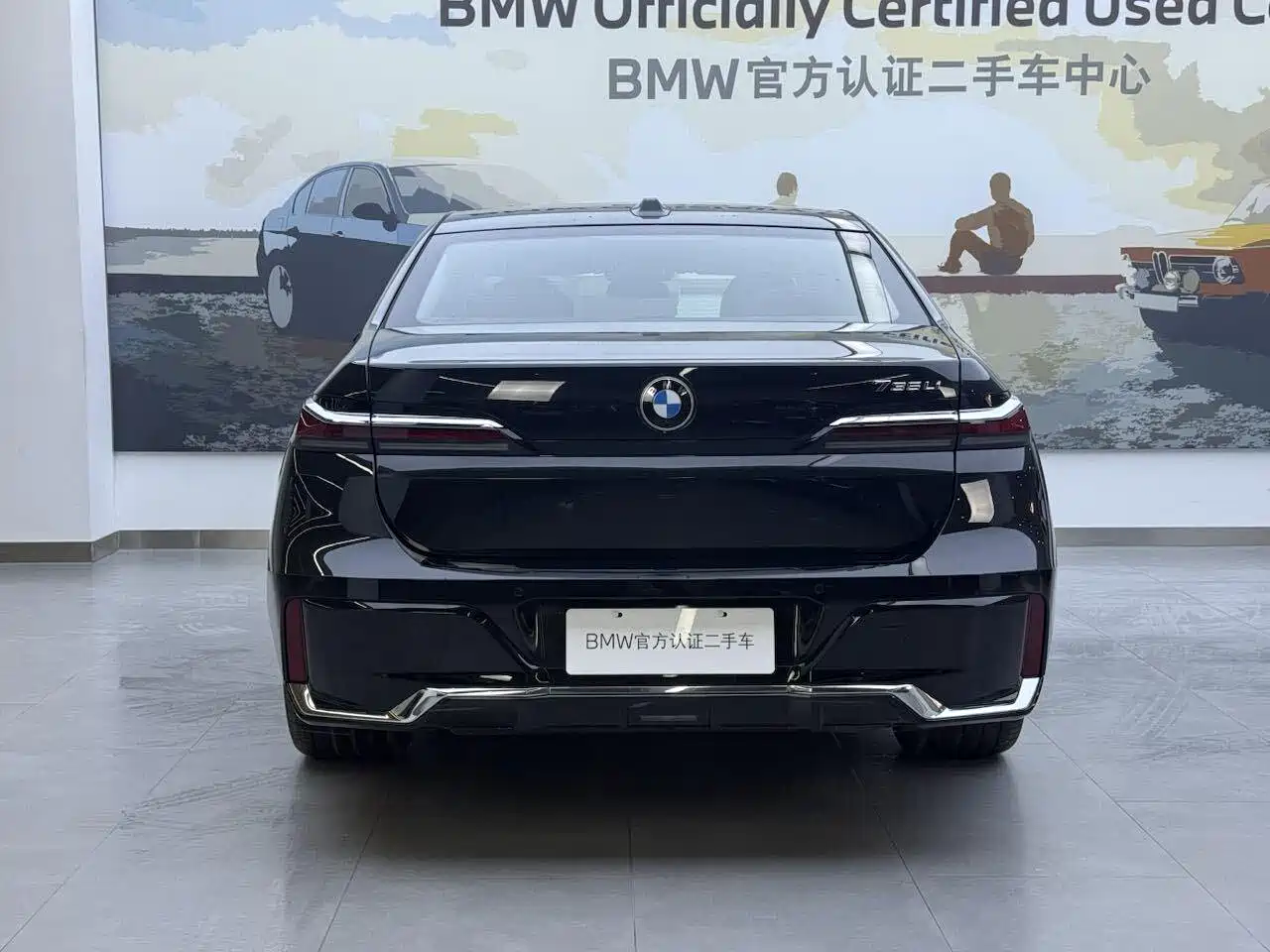 BMW 7-SERIES