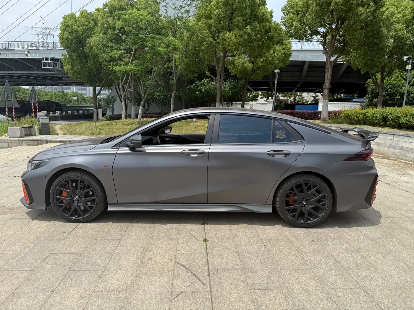 GAC Trumpchi Trumpchi Emkoo 2023 400T Automatic R PRO фото 7