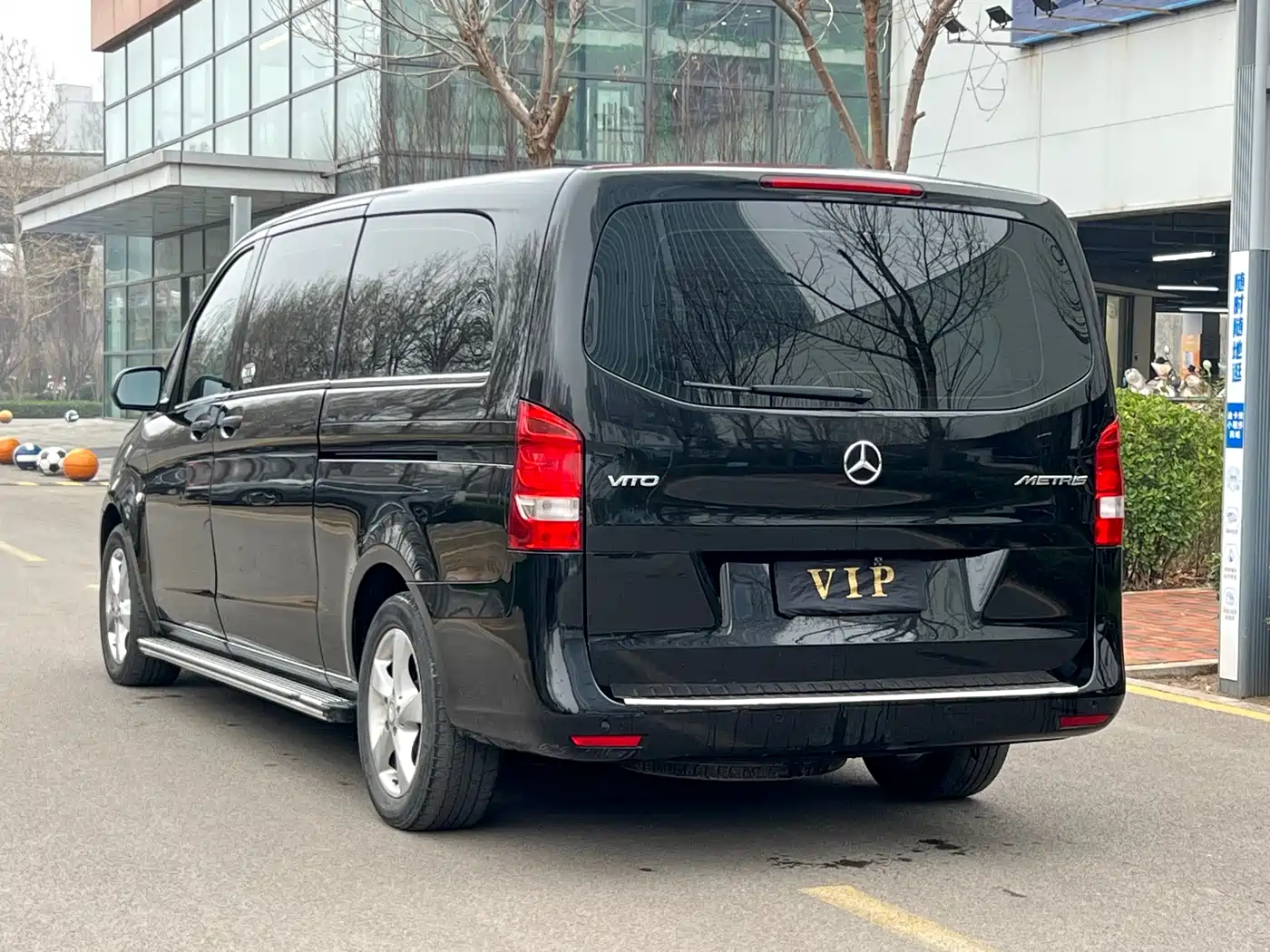 MERCEDES-BENZ VITO