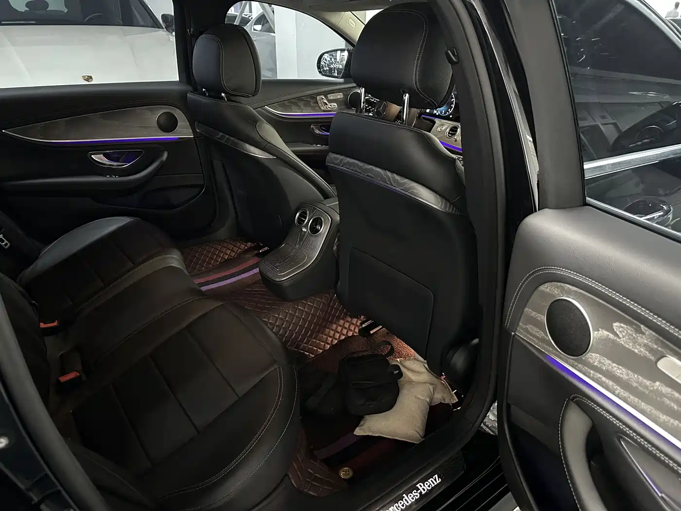 Mercedes-Benz E-Class 2022 E 300 L Sport Fashion фото 11
