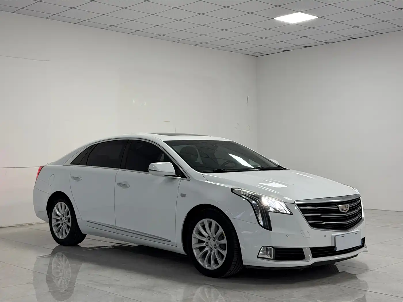 Cadillac XTS 2018 28T Elite фото 3