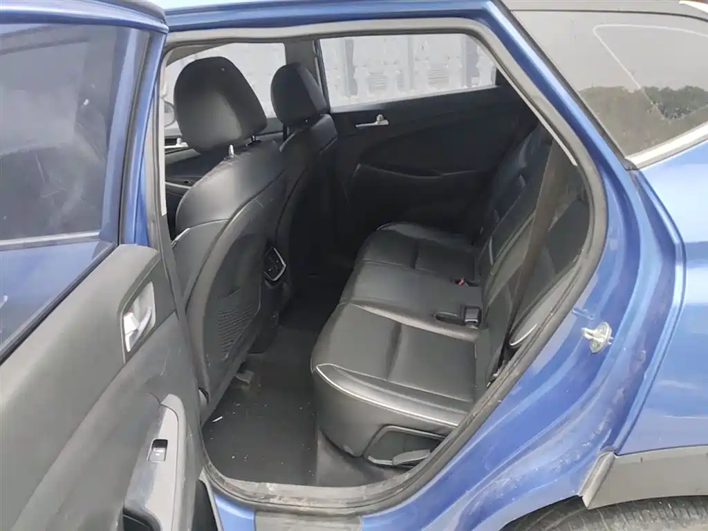 Hyundai Tucson 2019 280TGDi Dual Clutch 2WD Fashion Edition China V фото 15