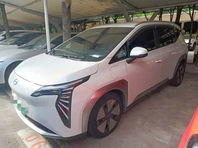 Aion Y 2023