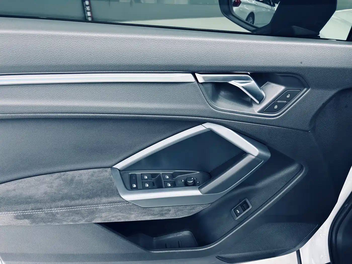 Audi Q3 Sportback 2023 Facelift 40 TFSI Fashion фото 14