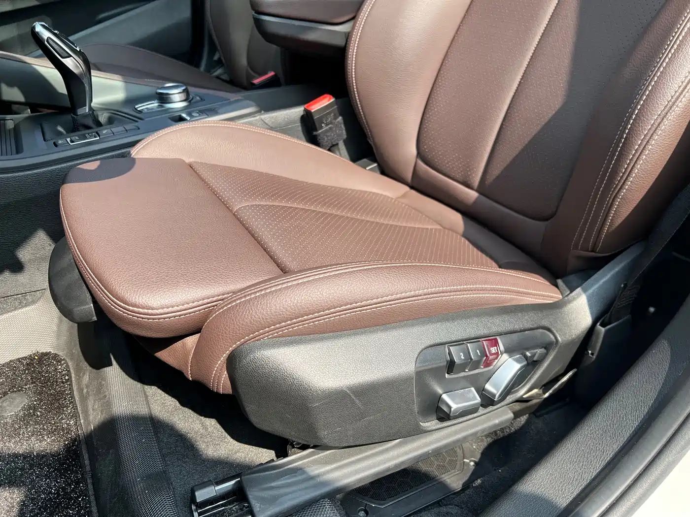 BMW X1 2022 sDrive25Li Leading фото 11