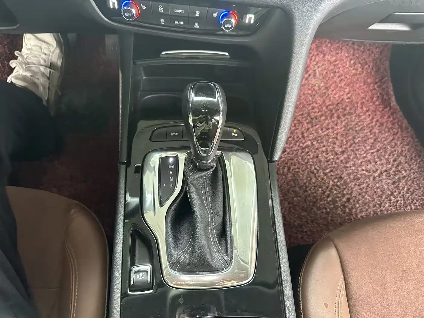 Buick Regal 2019 20T Elite China VI фото 11