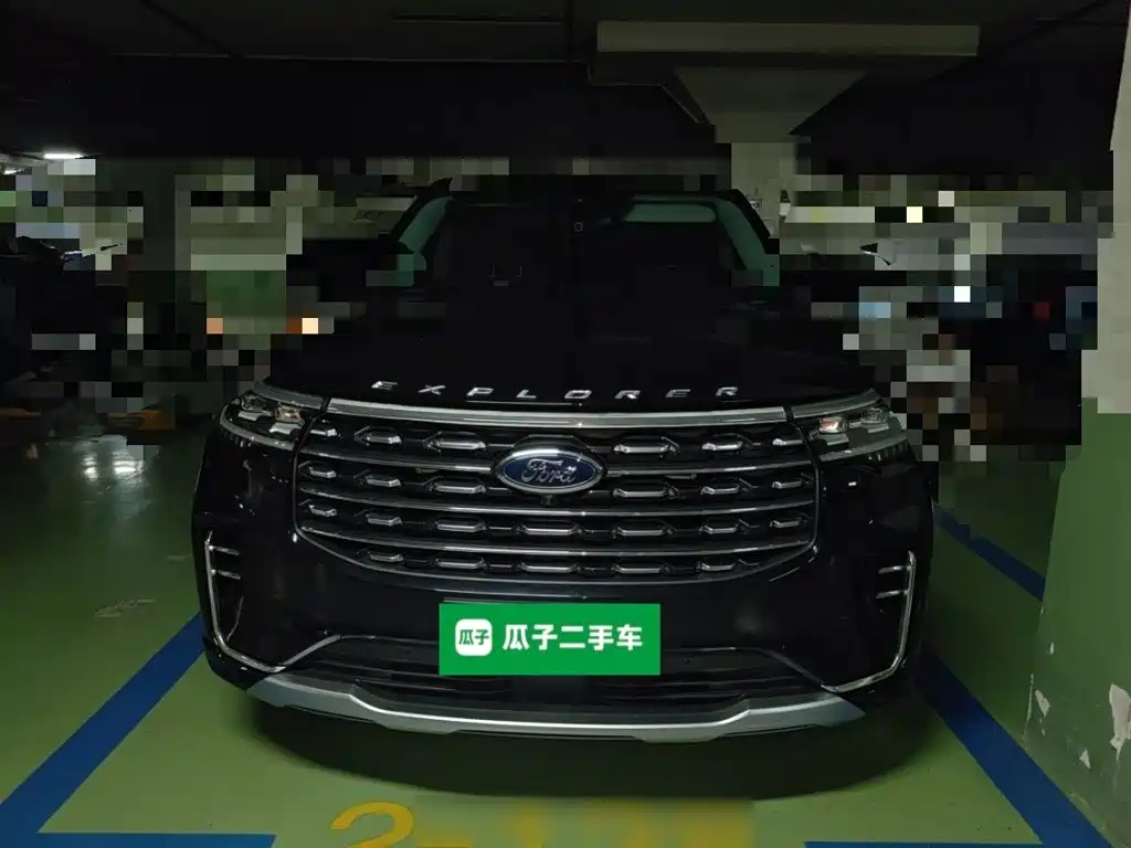 Ford Explorer 2025 2024 2.3T EcoBoost AWD Titanium Edition 7-Seater