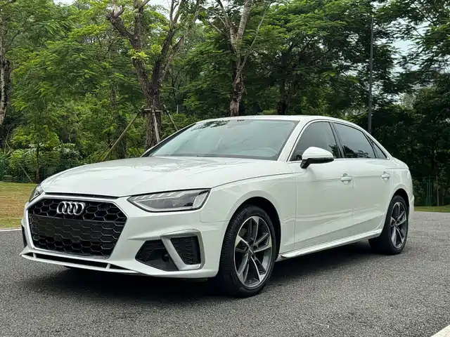 Audi A4L 2020