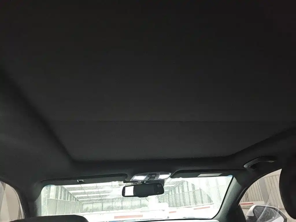 صورة 9 - Hyundai Sonata