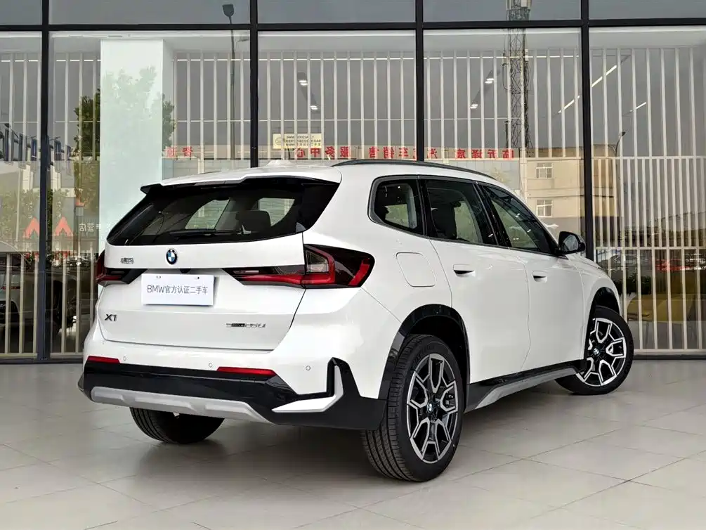 BMW X1 2025 sDrive25Li X Design Package фото 8