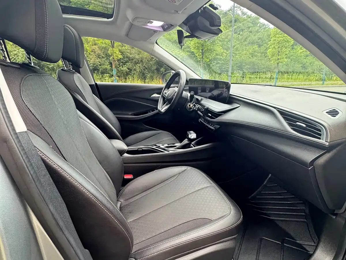 Buick Verano 2023 Pro GS Gale Edition фото 5