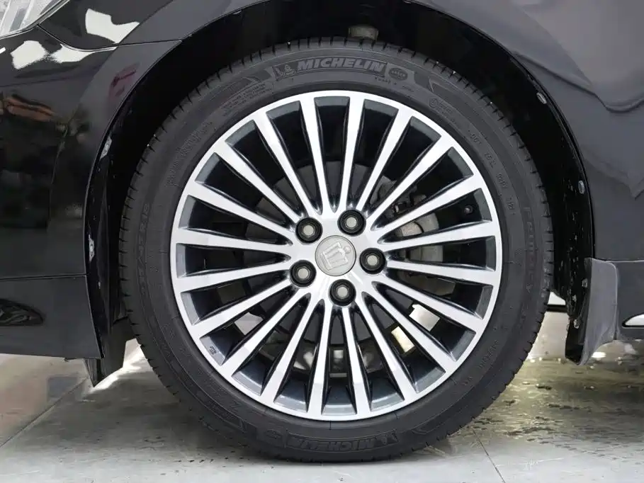 Toyota Crown 2019 2018 2.0T Sport Edition