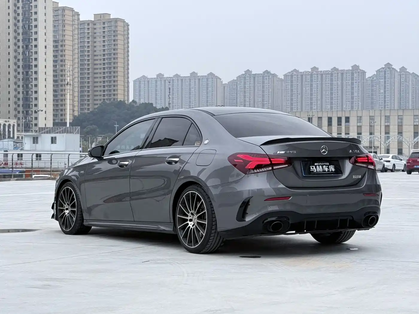 Mercedes-Benz A-Class AMG 2019 AMG A 35 L 4MATIC фото 12