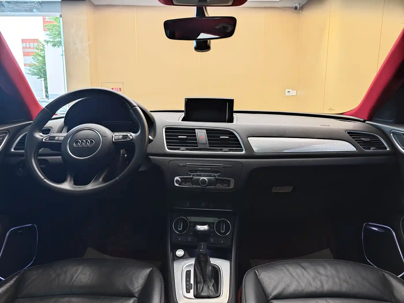 Audi Q3 2018 30th Anniversary Edition 30 TFSI Style фото 21