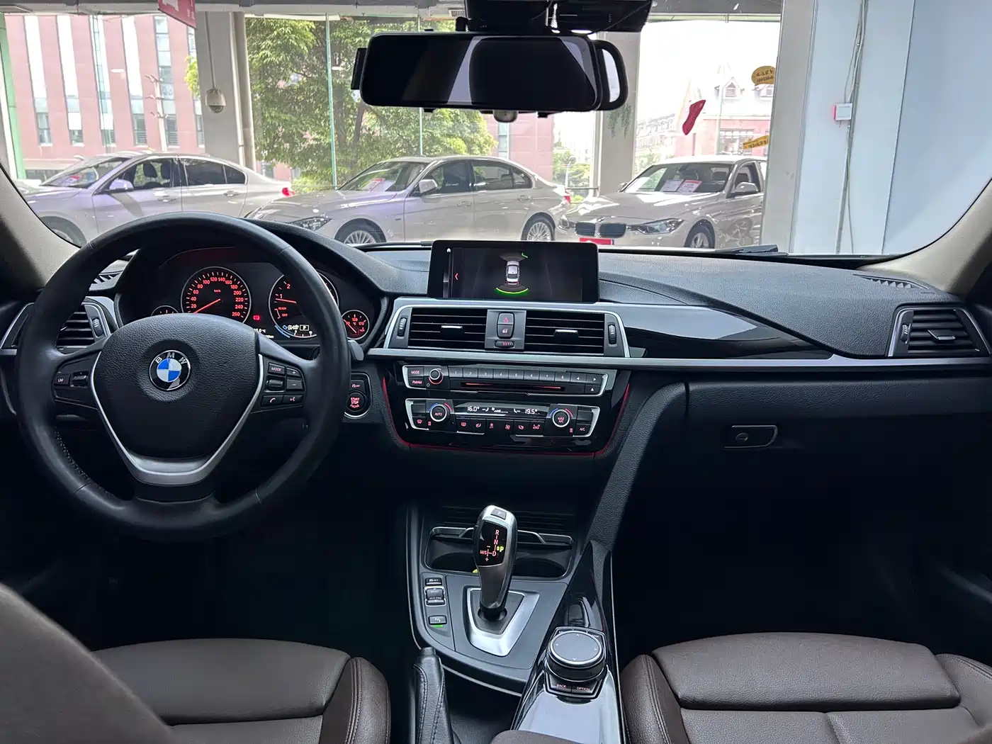 BMW 3 Series 2019 320Li Fashion Type фото 20