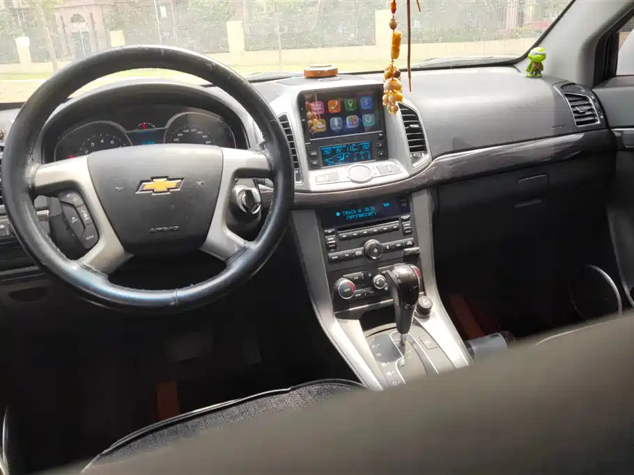 Chevrolet Captiva 2017 2.4L 2WD Luxury Edition 7-Seater фото 12