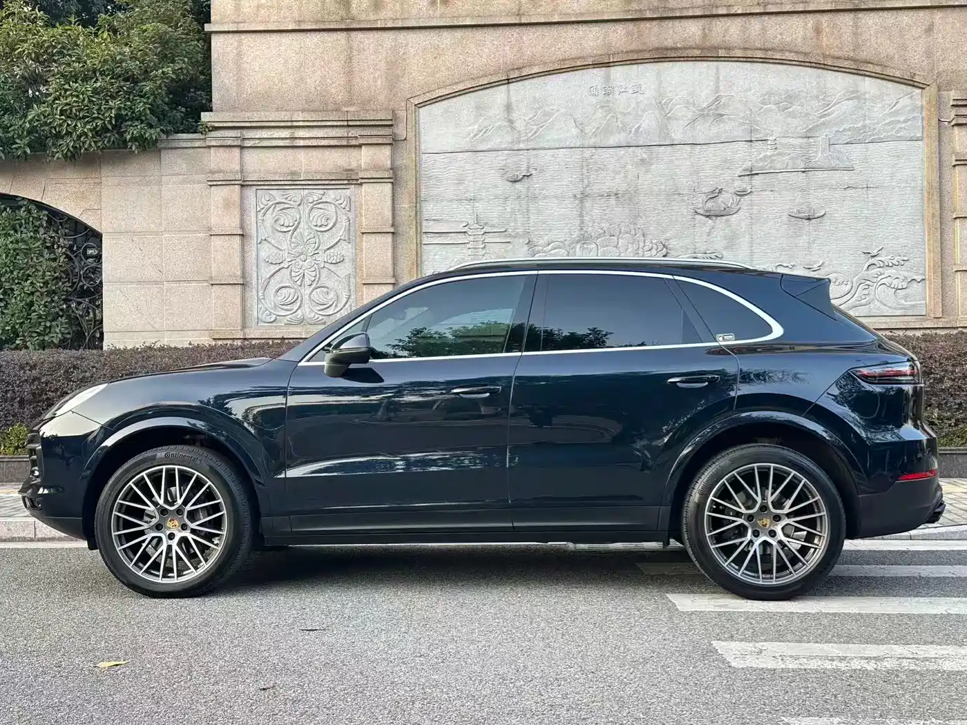 PORSCHE CAYENNE