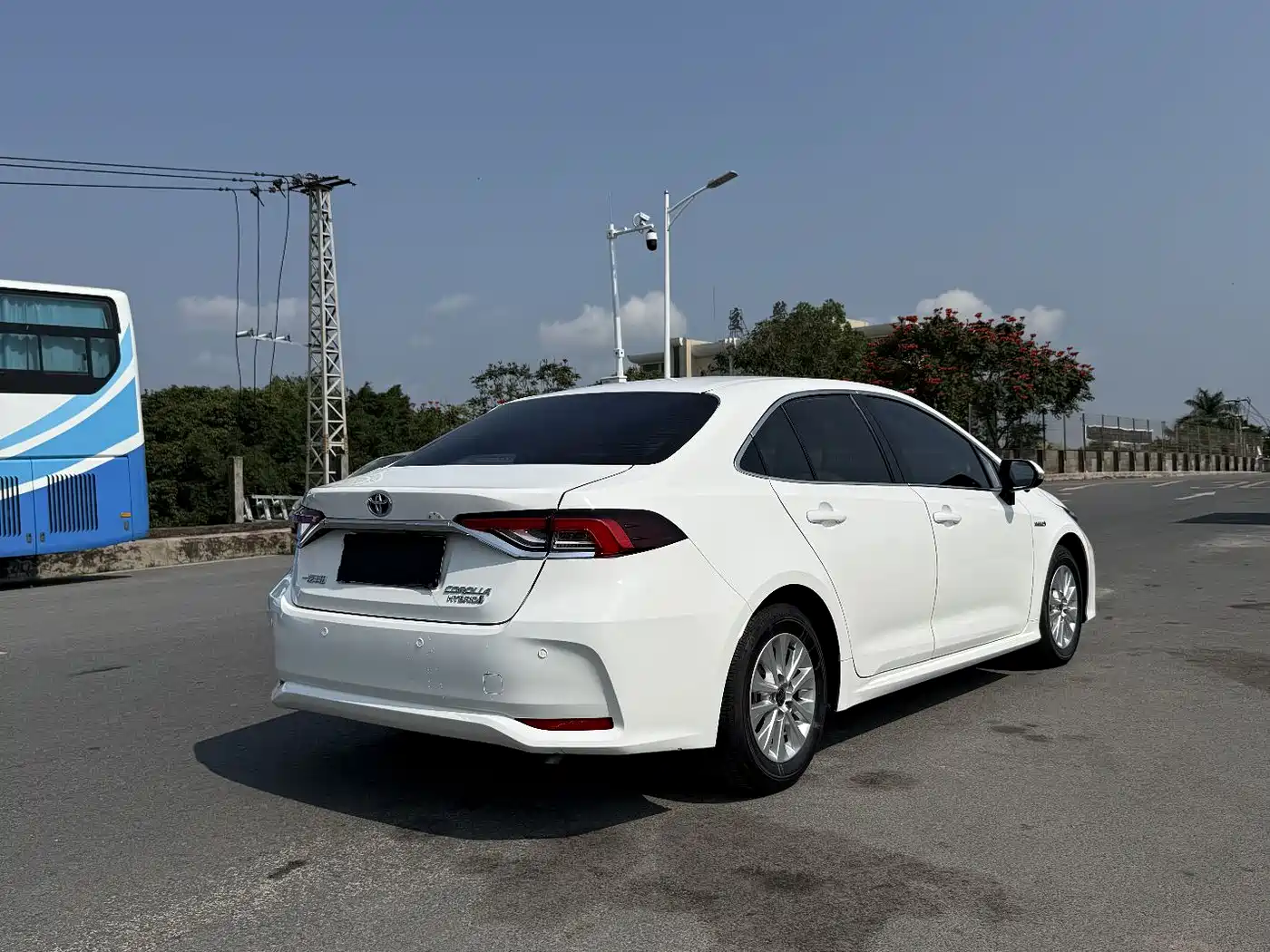 Toyota Corolla 2024 Model 1.8L Smart Hybrid Pioneer Edition фото 9